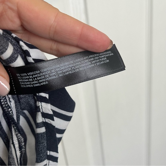 Denim & Flowers Blue and White Striped Shirt (Box C) - Picture 4 of 5